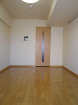 (居間)