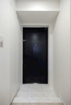 (玄関)