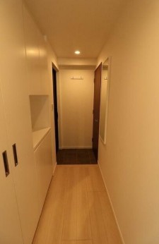 (玄関)