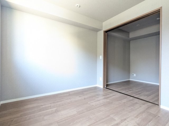 (居間)