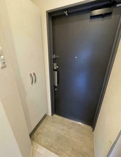 (玄関)
