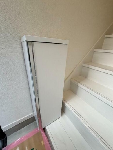 (玄関)