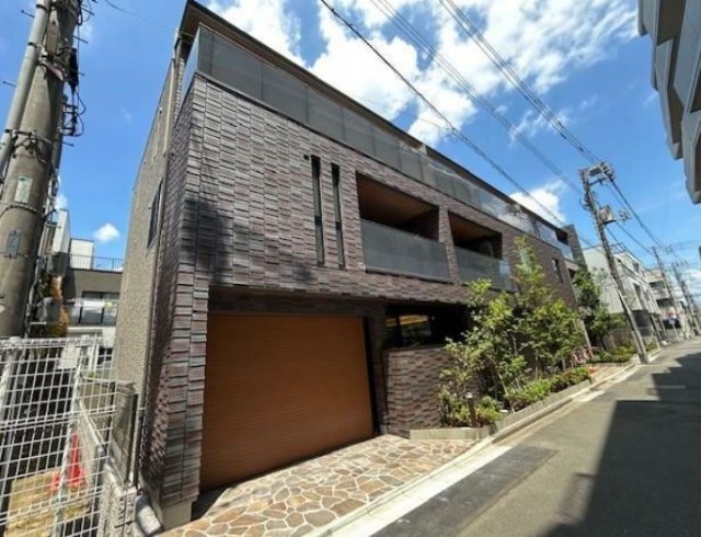 三鷹市下連雀4丁目 【賃貸居住】マンション