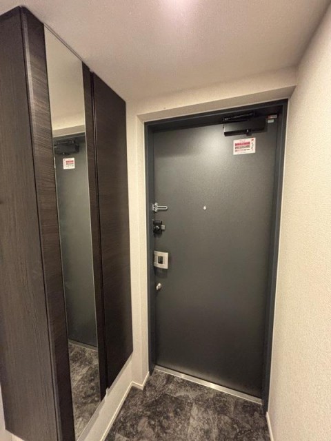 (玄関)
