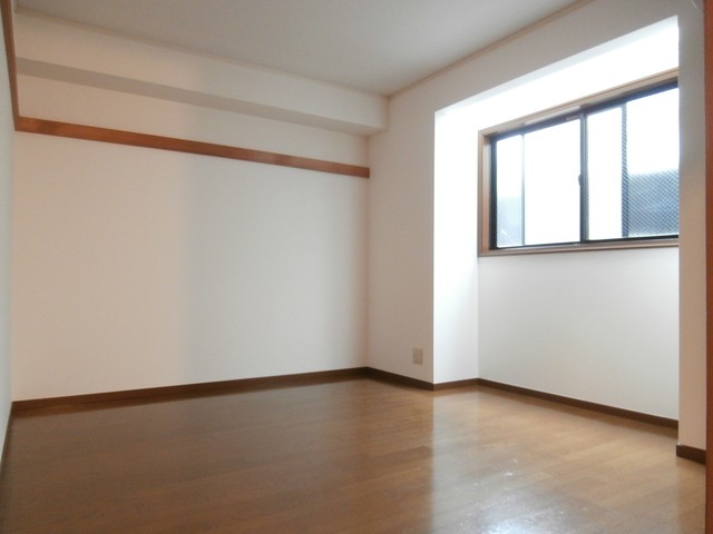 (居間)