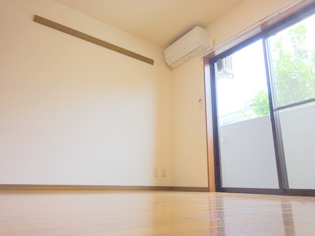 (居間)