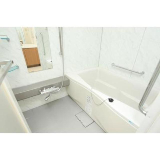 ※写真は同タイプ住戸です。(風呂)
