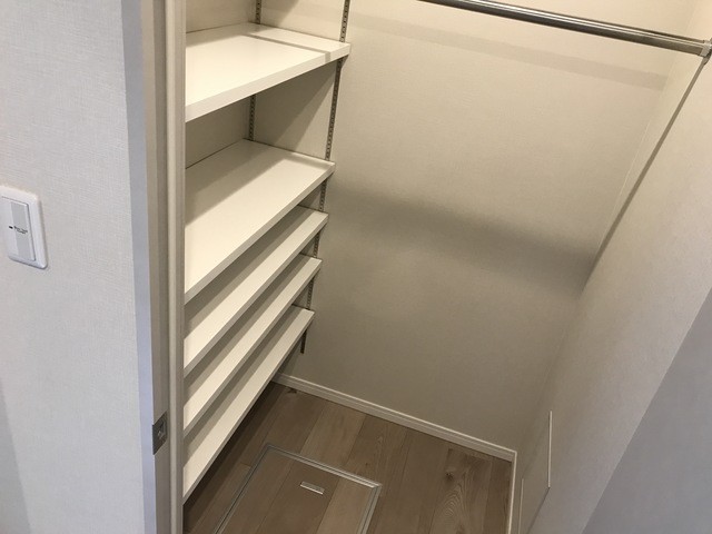 (内装)
