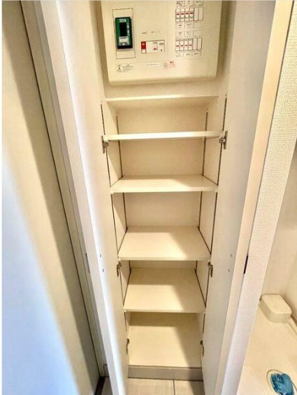 (玄関)