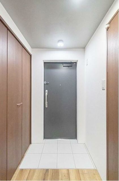 (玄関)