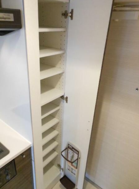 (玄関)