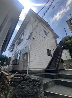 目黒区中目黒3丁目 【賃貸居住】アパート