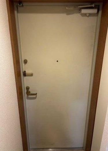 (玄関)