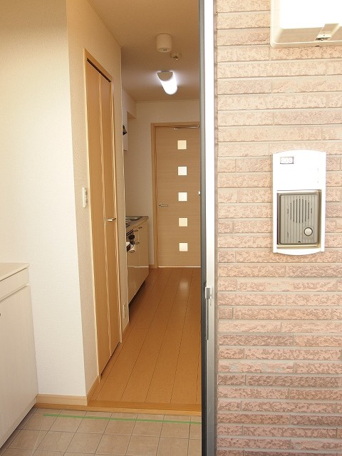 (玄関)