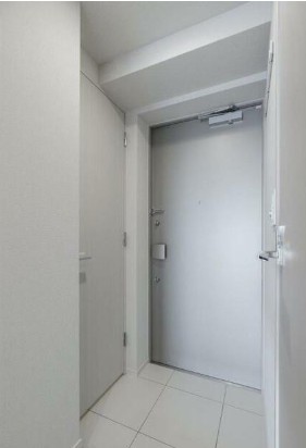 (玄関)