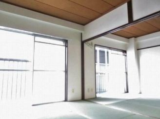(居間)