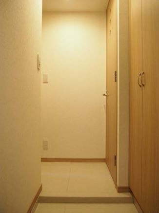 (玄関)