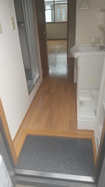 (玄関)