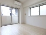 ※同仕様写真を含む(居間)