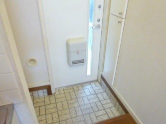 (玄関)