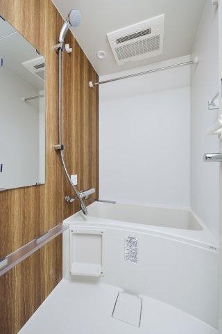 ※写真は別部屋を使用しています(風呂)