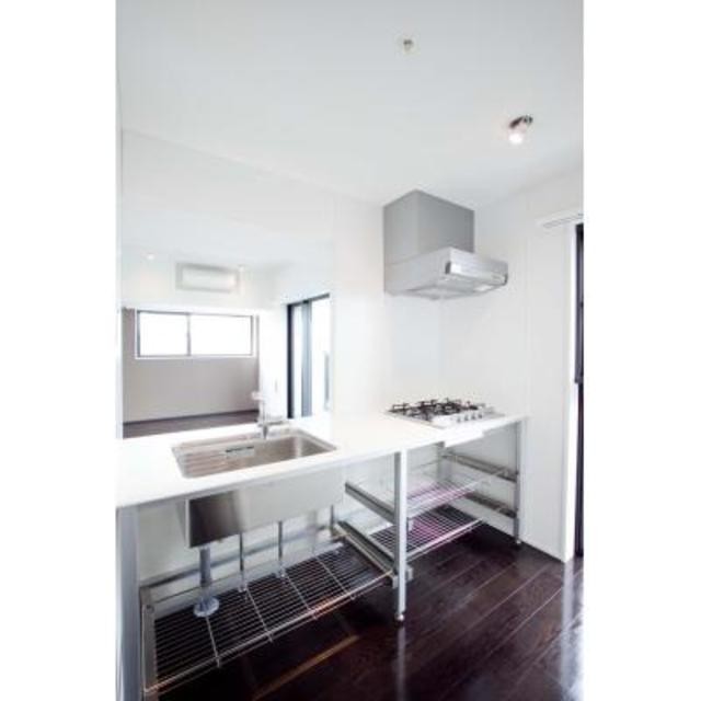 ※写真は同タイプ住戸です。(キッチン)