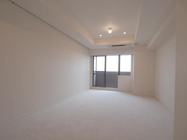 ※写真は同タイプ住戸です。(居間)