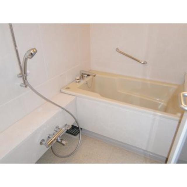 ※写真は同タイプ住戸です。(風呂)