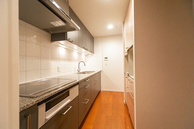 ※写真は同タイプ住戸です。(キッチン)