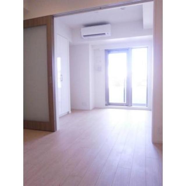 ※写真は同タイプ住戸です。(居間)