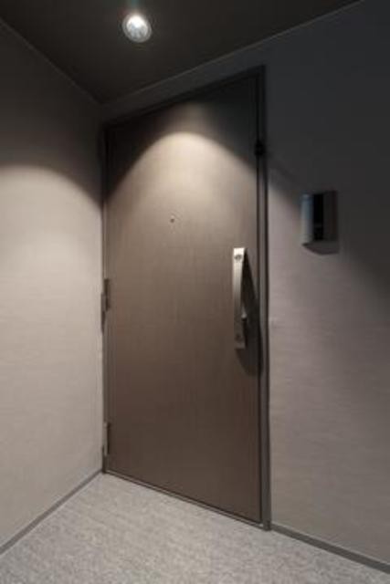 ※写真は同タイプ住戸です。(玄関)