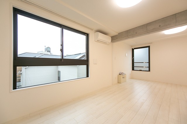 ※写真は同タイプ住戸です。(居間)