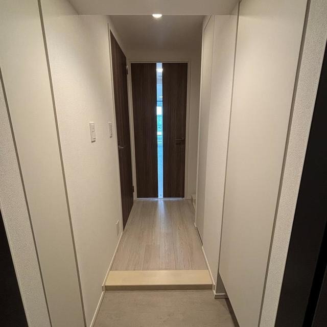 ※写真は同タイプ住戸です。(玄関)