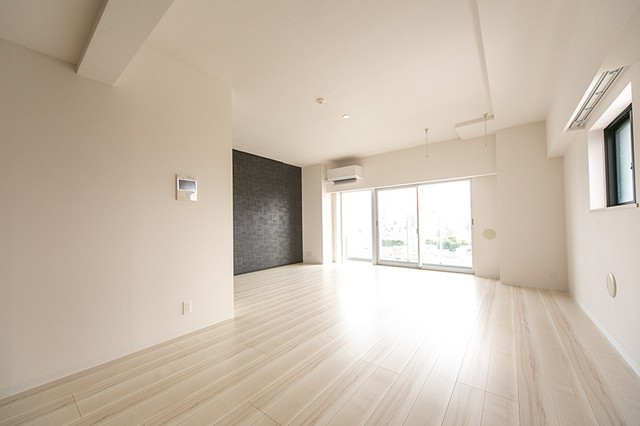※写真は同タイプ住戸です。(居間)