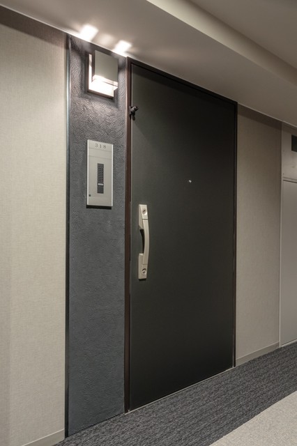 ※写真は同タイプ住戸です。(玄関)