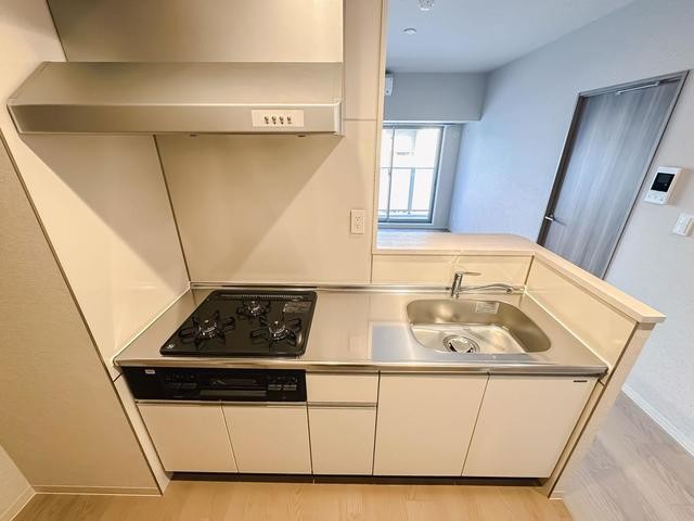 ※写真は同タイプ住戸です。(キッチン)