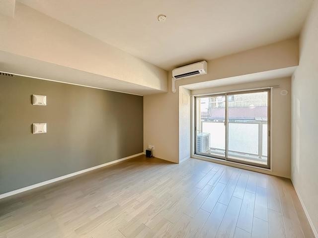 ※写真は同タイプ住戸です。(居間)