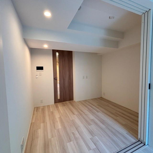※写真は同タイプ住戸です。(居間)
