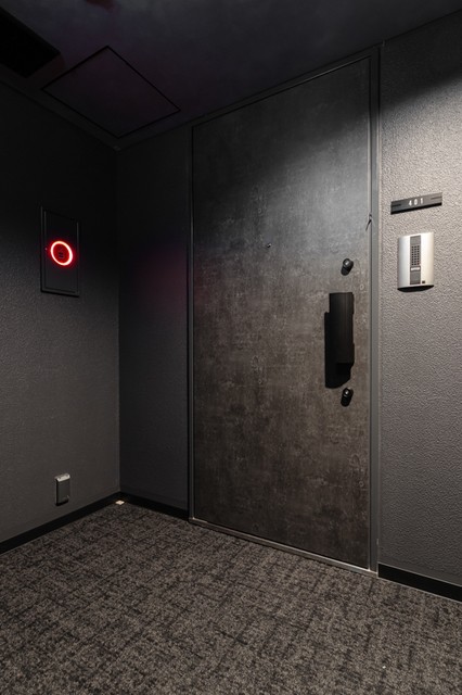 ※写真は同タイプ住戸です。(玄関)