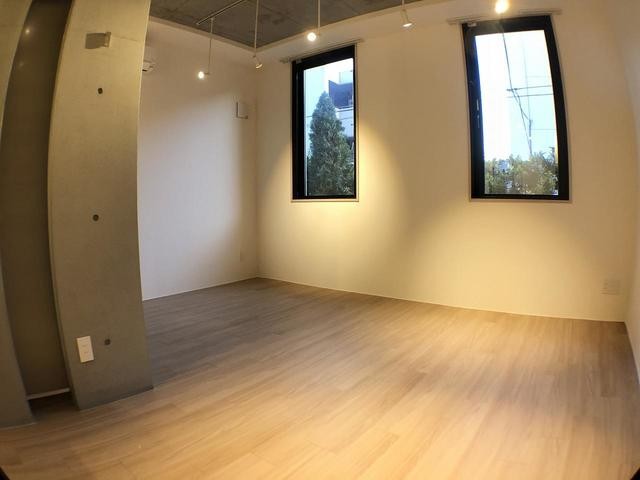 ※写真は同タイプ住戸です。(居間)