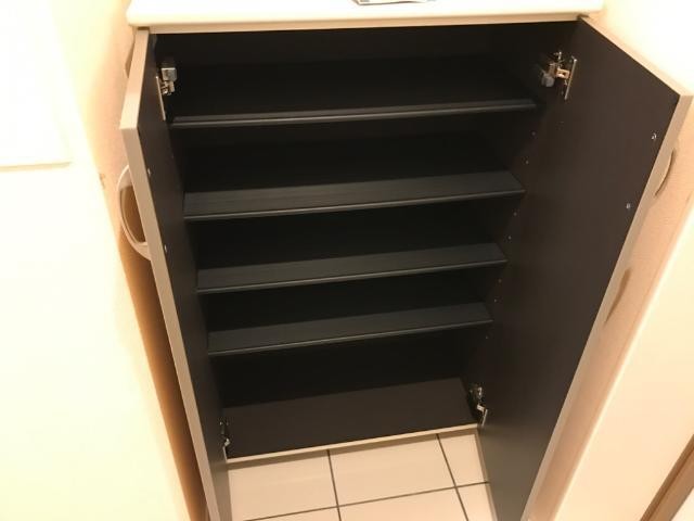 (玄関)