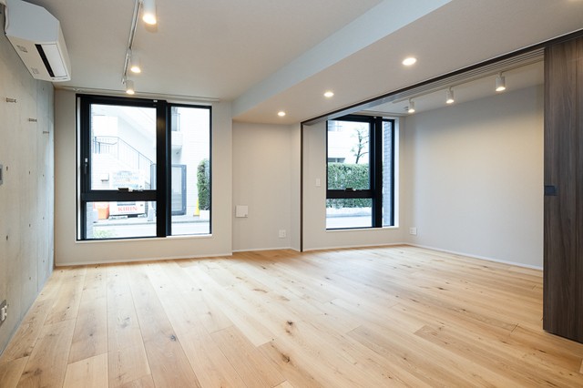 ※写真は同タイプ住戸です。(居間)