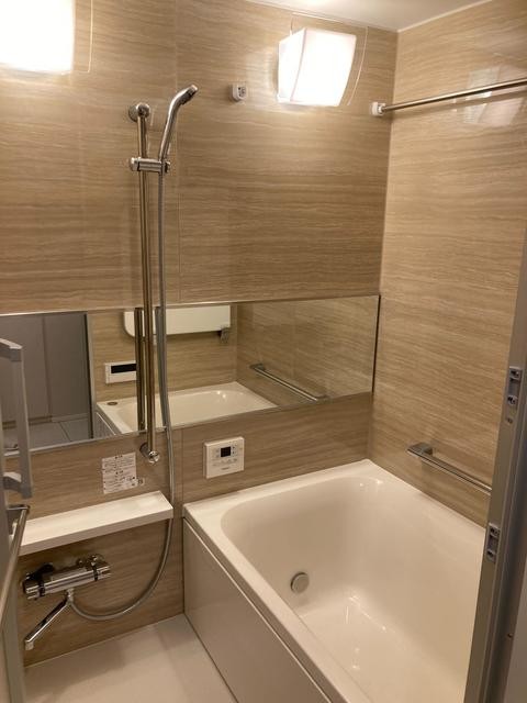 ※写真は同タイプ住戸です。(風呂)