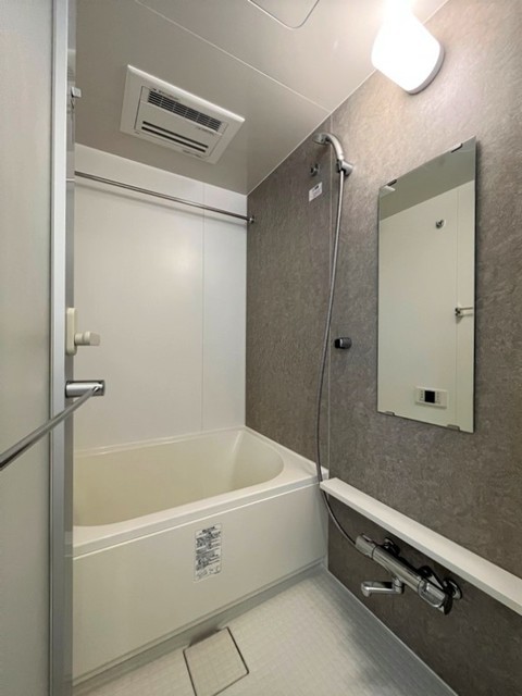 ※写真は同タイプ住戸です。(風呂)