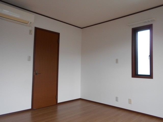 (居間)