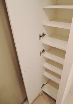 (玄関)