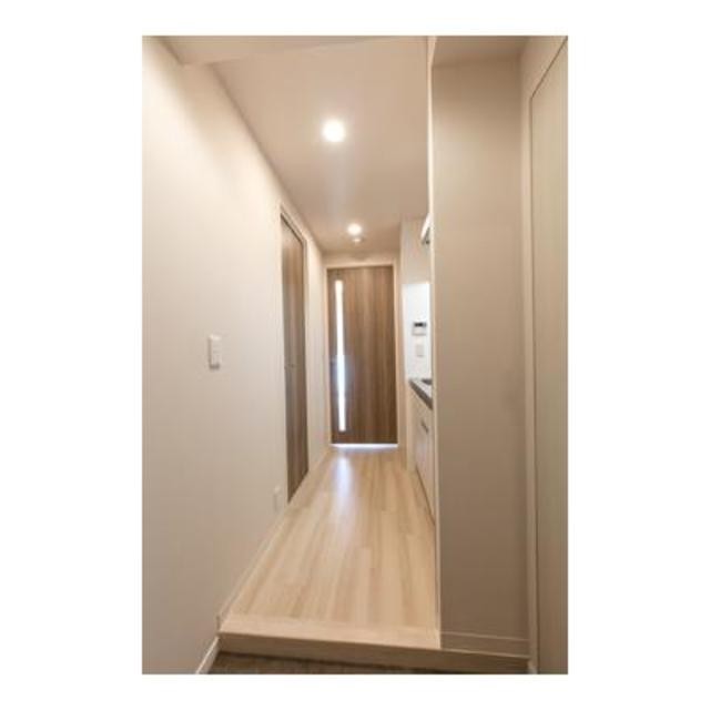 ※写真は同タイプ住戸です。(玄関)