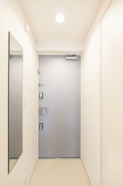 ※同仕様写真含む(玄関)