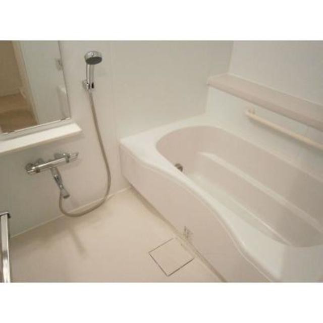 ※写真は同タイプ住戸です。(風呂)