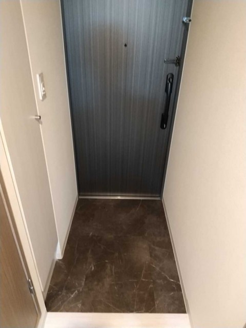 (玄関)